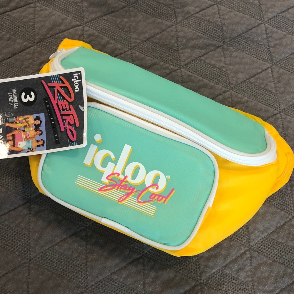 Retro Igloo Cooler Fanny Pack (New With Tags)